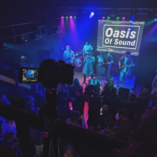 @the_gallagher_experience was brilliant last night at @taylorsshure5studios 🔥

What a great performance and the crowd loved it, it made our life easier capturing the promotional video 🎥

The other bands were excellent before them too. 

Here's some BTS of the night...