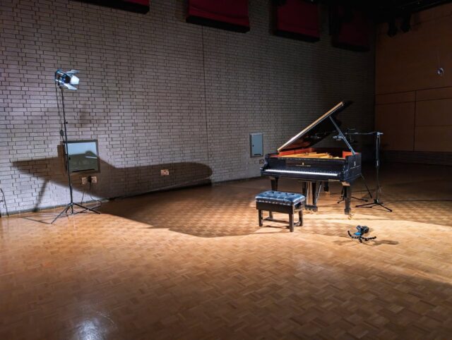 Piano Live Session!
We filmed in the stunning Carole Nash Room at the Royal Northern College of Music last night with Hwan Hee Kim π₯π₯
Here's some shots of the setup...
Need some new live session videos? Click the link in our bio to get started...